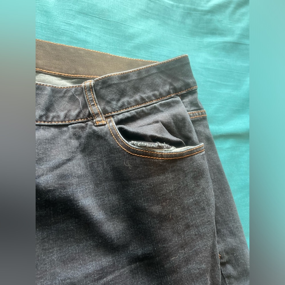 Lane Bryant Size 28 - T3 Straight Leg Jeans - Picture 9 of 16